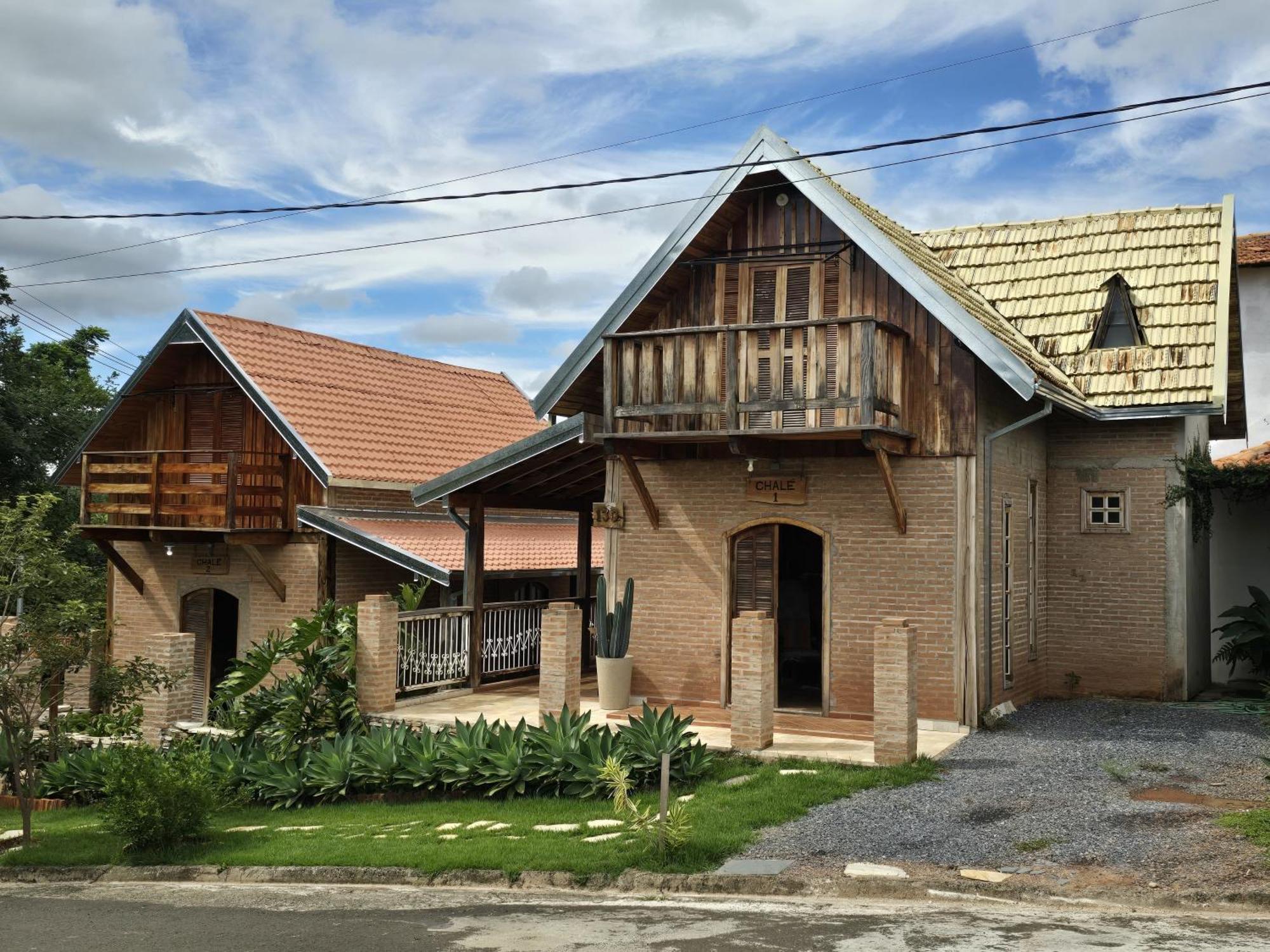 Villa Casa/Chale Furnas - Capitolio Mg Sao Jose da Barra Exterior foto